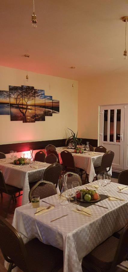 Forest Inn Izvorani Екстериор снимка