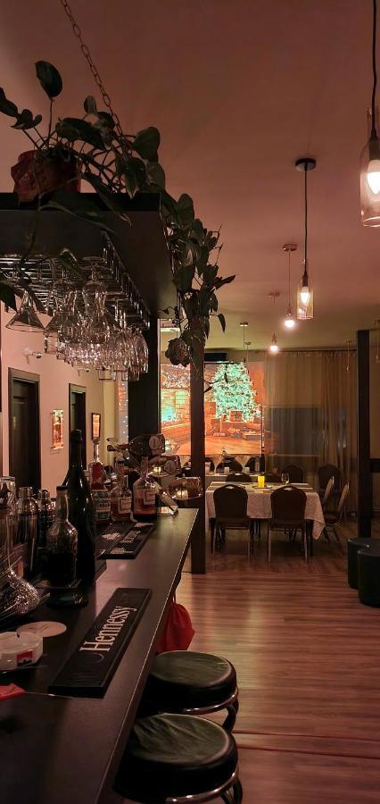 Forest Inn Izvorani Екстериор снимка