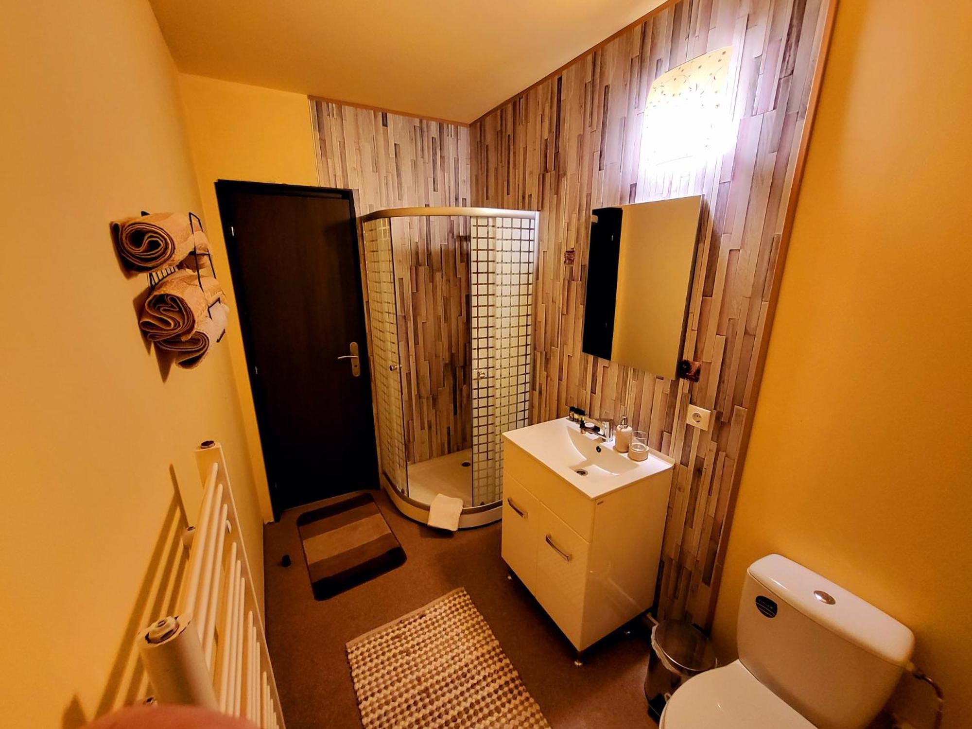 Forest Inn Izvorani Екстериор снимка